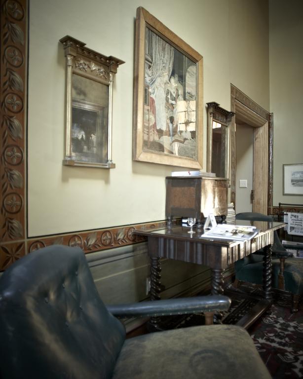 Dutch Manor Antique Hotel Cape Town Exterior photo