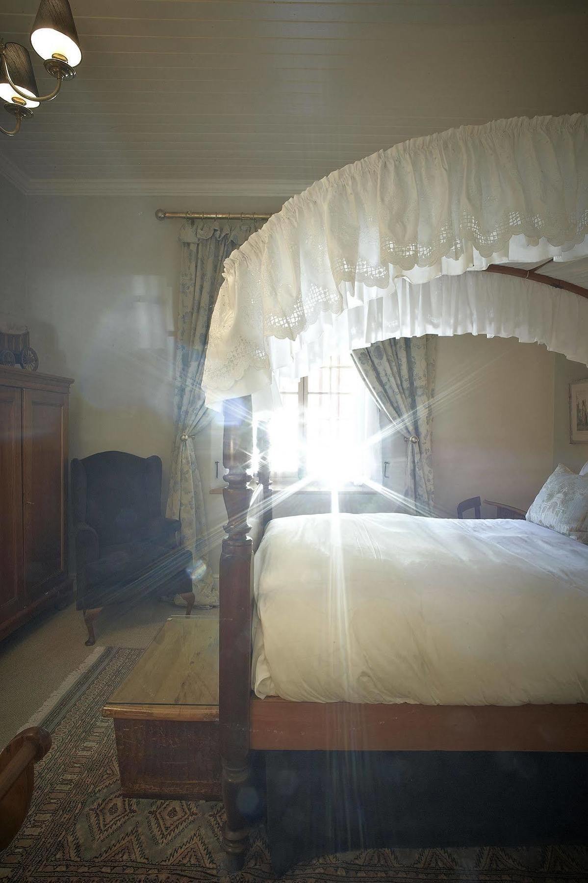 Dutch Manor Antique Hotel Cape Town Exterior photo